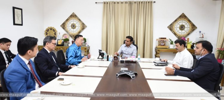మంత్రి కేటీఆర్ తో  సింగపూర్ హైకమిషనర్ సమావేశం